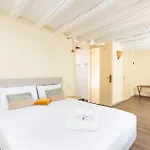 Stella Hotel 2*